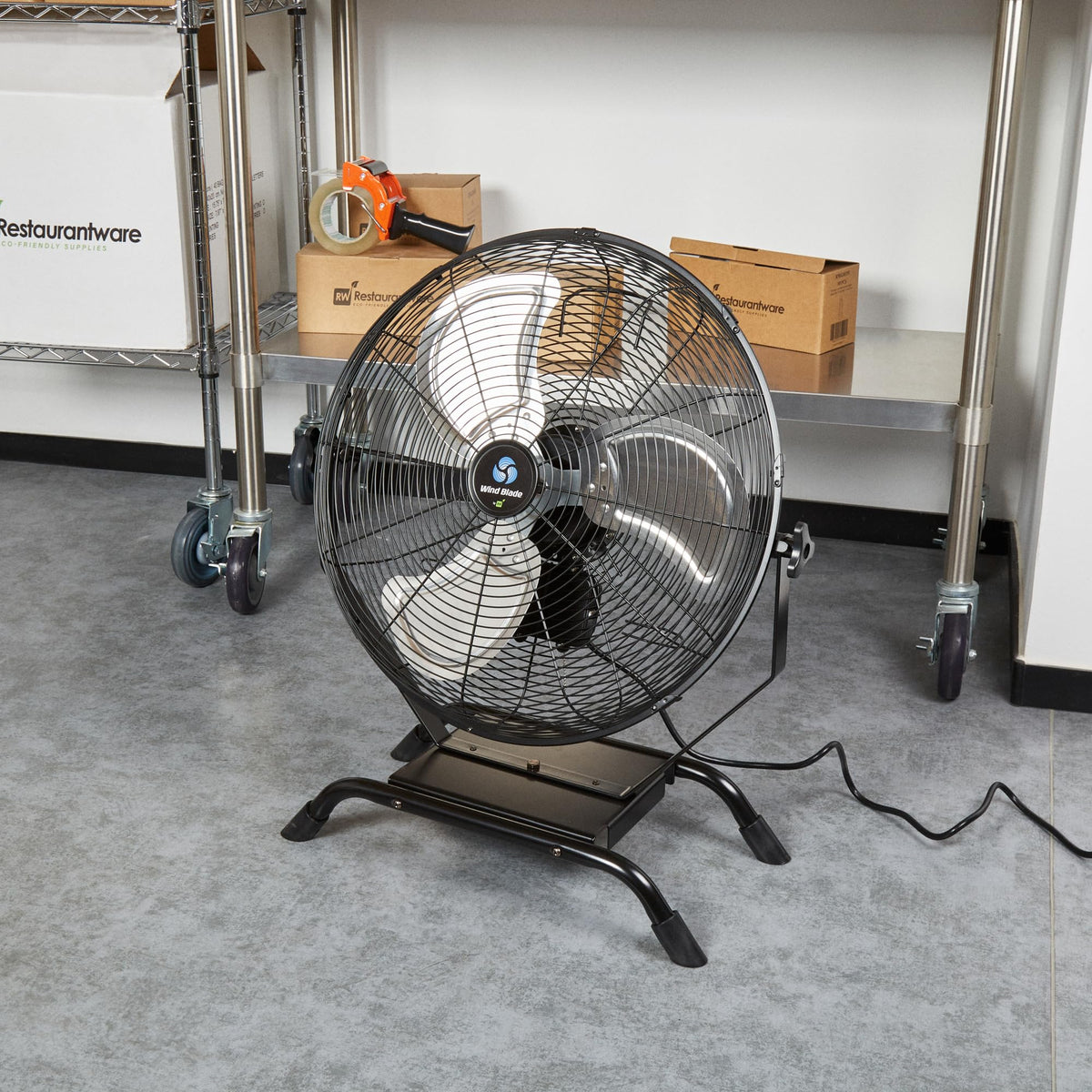 24 Inch Steel Floor and Wall-Mount Misting Fan I3851